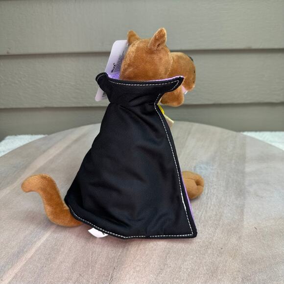 Scooby Doo Vampire Halloween 8" Plush Stuffed Dog in Black Purple Cape Raz NEW - Picture 6 of 14